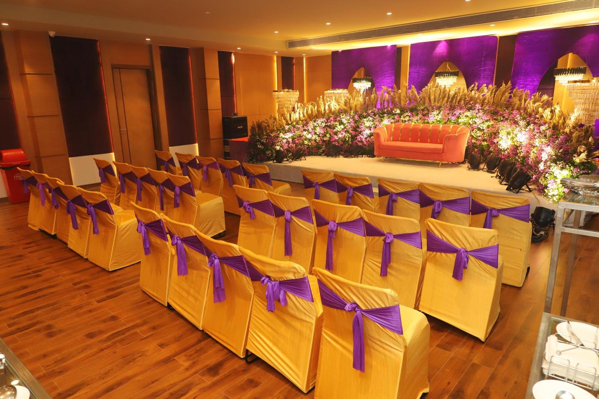 Alba Inn, Vijay Nagar อินดอร์ ภายนอก รูปภาพ